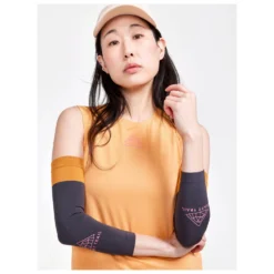 Craft Women's Pro Trail Singlet - Débardeur 10 Craft Women's Pro Trail Singlet - Débardeur -Habi Lux Soldes Boutique craft womens pro trail singlet debardeur detail 4